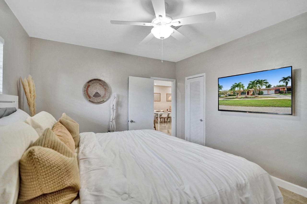Luxury Rattan Getaway Villa Miami Buitenkant foto